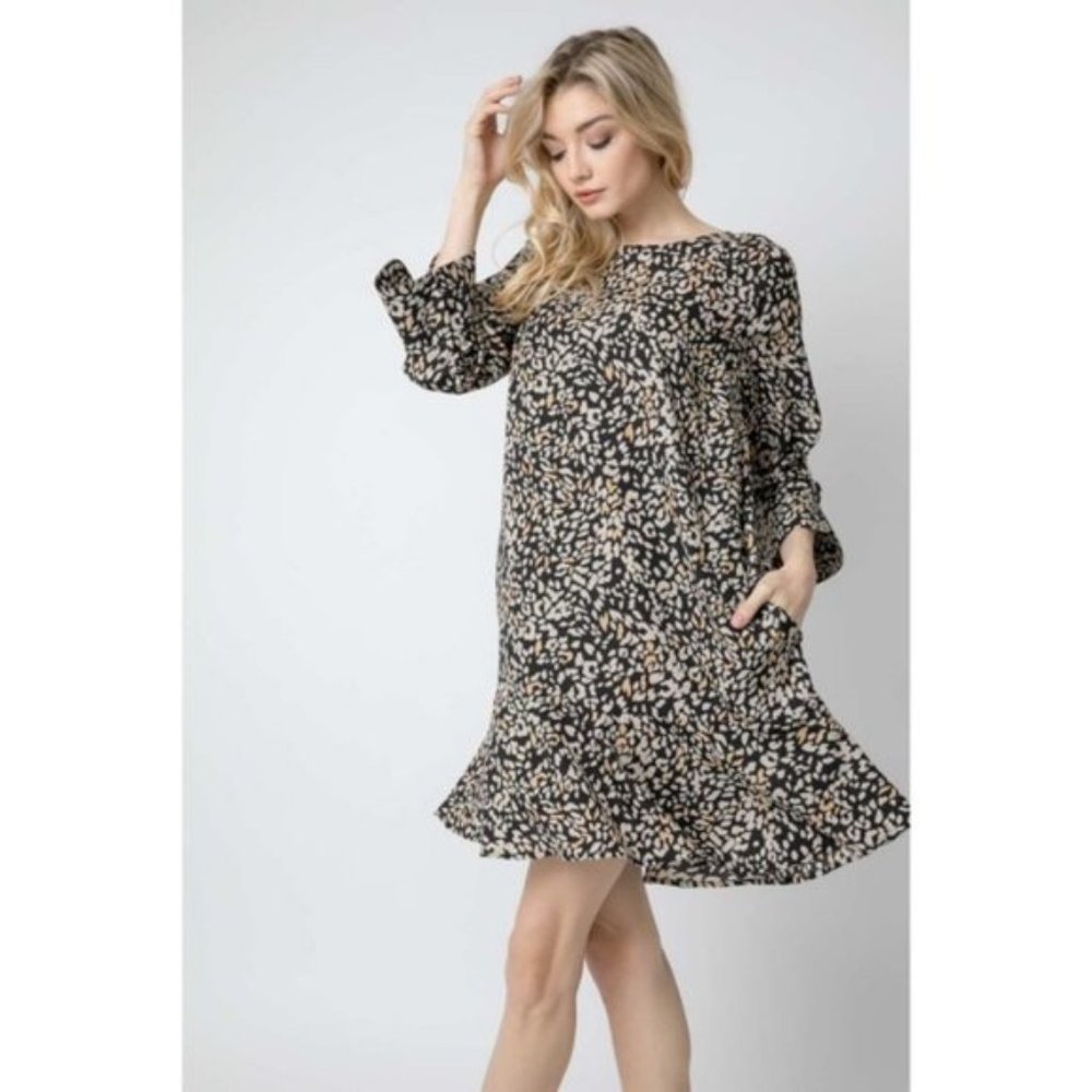 Davi & Dani Animal Print Ruffle Hem Shift - Picture 2 of 8